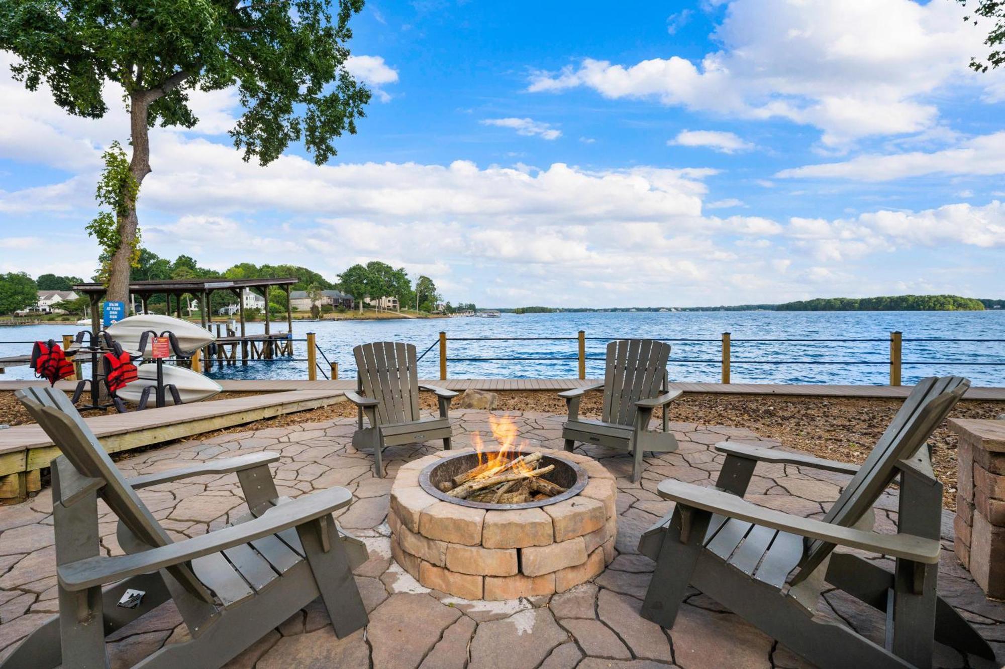 Lake Norman Getaway Mooresville Exteriör bild